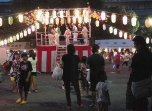 夏祭りの写真1