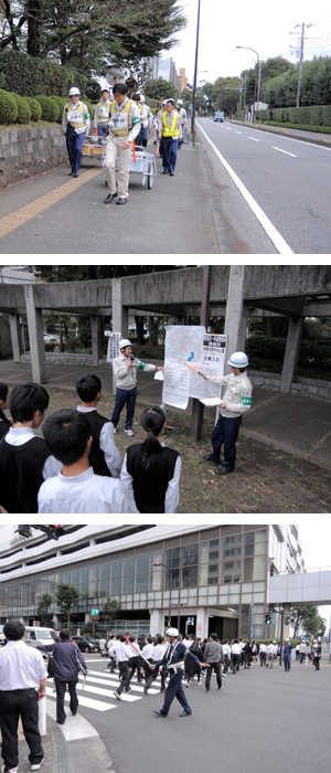 帰宅困難者対策訓練の様子の写真